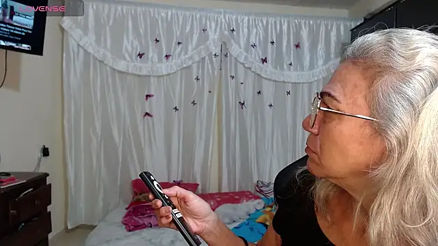 Snapshot of Giorgia_xue53 chatting on February 26, 2025, 9:32 am Giorgia xue53 online show from February 26, 2025, 9:32 am