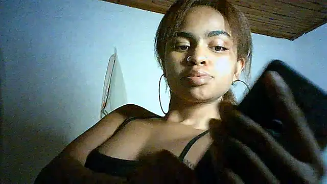 Snapshot of Bellabeltrann chatting on January 28, 2025, 6:16 am Bellabeltrann online show from January 28, 2025, 6:16 am