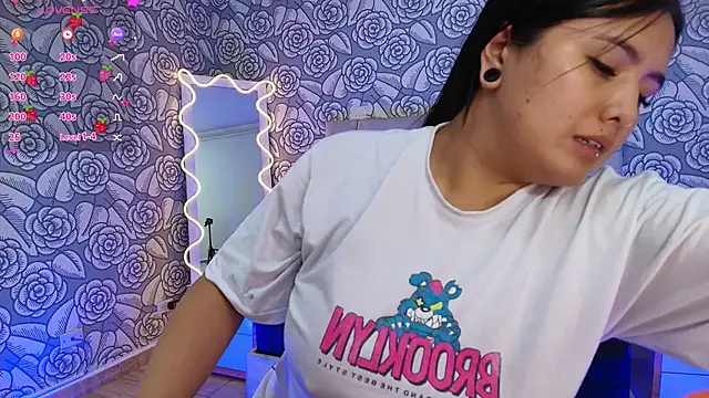 Snapshot of Mellani_tay chatting on January 16, 2025, 7:17 am Mellani tay online show from January 16, 2025, 7:17 am