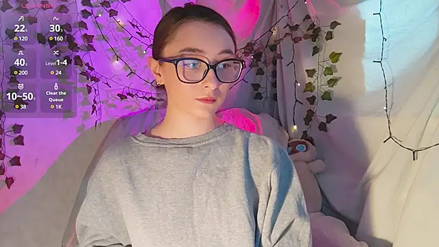 Snapshot of monlight__dana chatting on December 3, 2024, 10:39 am monlight dana online show from December 3, 2024, 10:39 am