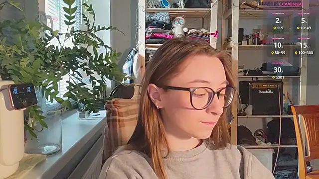 Snapshot of monlight__dana chatting on February 14, 2025, 2:33 pm monlight dana online show from February 14, 2025, 2:33 pm