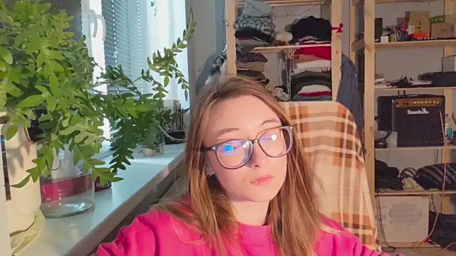 Snapshot of monlight__dana chatting on February 20, 2025, 1:08 pm monlight dana online show from February 20, 2025, 1:08 pm