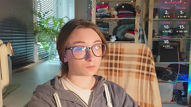 Snapshot of monlight__dana chatting on March 18, 2025, 1:20 pm monlight dana online show from March 18, 2025, 1:20 pm