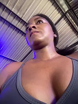 Berry Bans online show from September 26, 2025, 5:17 pm