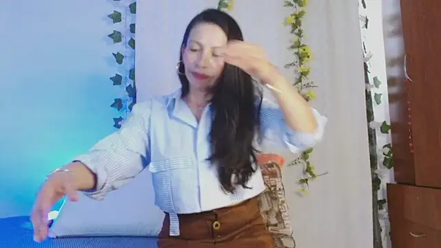 Snapshot of cattaleya1476 chatting on February 26, 2025, 6:54 pm cattaleya1476 online show from February 26, 2025, 6:54 pm