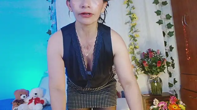 Snapshot of cattaleya1476 chatting on March 10, 2025, 12:07 am cattaleya1476 online show from March 10, 2025, 12:07 am