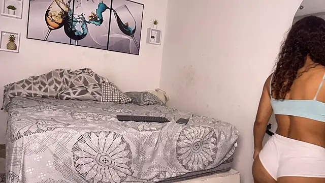 wendy alejo1712 online show from March 12, 2025, 1:36 am