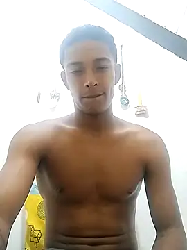 Snapshot of Demiansteven2 chatting on December 25, 2024, 11:10 pm Demiansteven2 online show from December 25, 2024, 11:10 pm