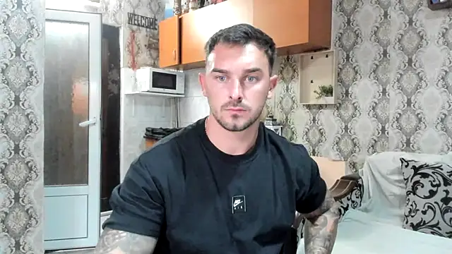 Snapshot of Jonmusclemaster chatting on September 10, 2025, 7:47 pm Jonmusclemaster online show from September 10, 2025, 7:47 pm