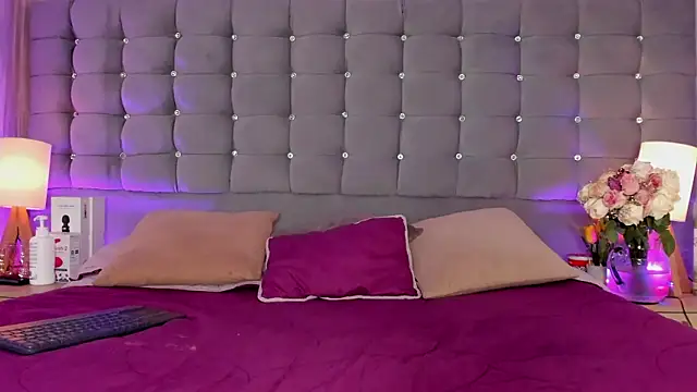 Poacahontasfg online show from February 22, 2025, 3:56 am