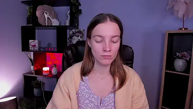 kenzie x online show from December 13, 2024, 1:55 pm