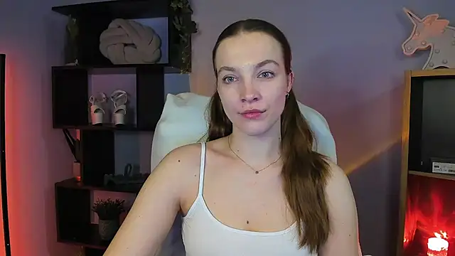 kenzie x online show from February 25, 2025, 5:08 am