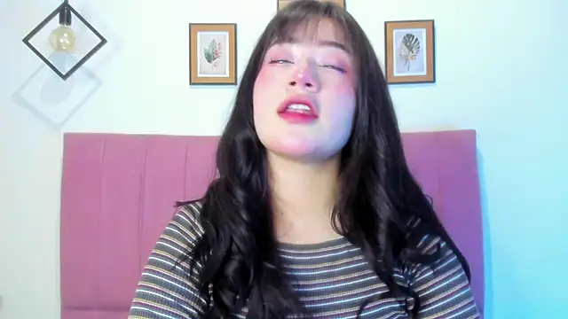 Snapshot of GENNESIS_LOVE chatting on November 14, 2025, 3:27 am GENNESIS LOVE online show from November 14, 2025, 3:27 am