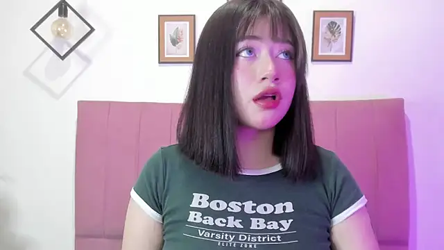 Snapshot of GENNESIS_LOVE chatting on November 20, 2025, 12:33 am GENNESIS LOVE online show from November 20, 2025, 12:33 am