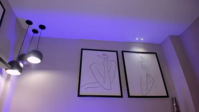 DonnaStonne online show from December 21, 2024, 2:52 am