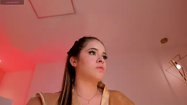 DonnaStonne online show from January 9, 2025, 1:50 am