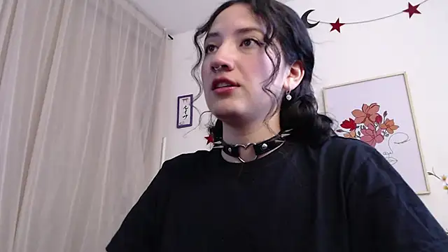 Snapshot of Tanya_WorldBondage chatting on January 26, 2025, 8:34 pm Tanya WorldBondage online show from January 26, 2025, 8:34 pm