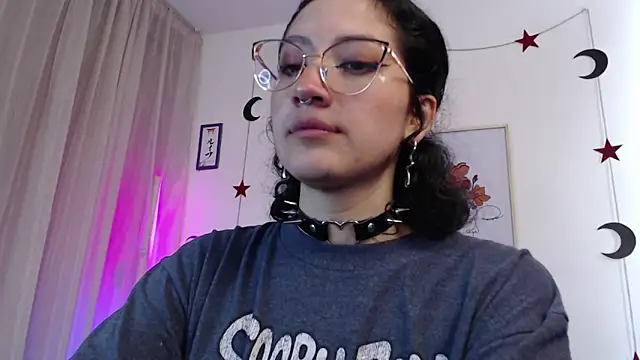 Snapshot of Tanya_WorldBondage chatting on February 14, 2025, 1:40 pm Tanya WorldBondage online show from February 14, 2025, 1:40 pm