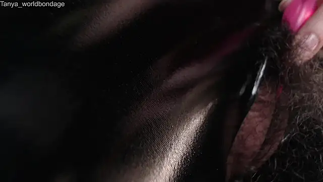 Snapshot of Tanya_WorldBondage chatting on September 24, 2025, 2:04 am Tanya WorldBondage online show from September 24, 2025, 2:04 am