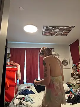 Esteem369 online show from October 16, 2025, 4:19 pm