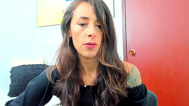 ScarletKings online show from January 15, 2025, 3:39 pm