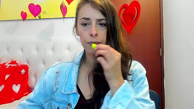 ScarletKings online show from February 13, 2025, 3:14 pm