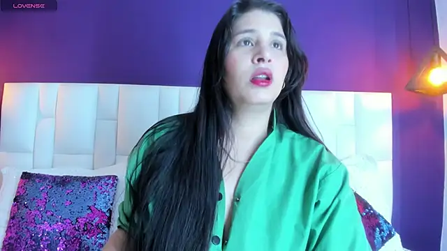 brithanyadams23 online show from February 6, 2025, 2:33 am