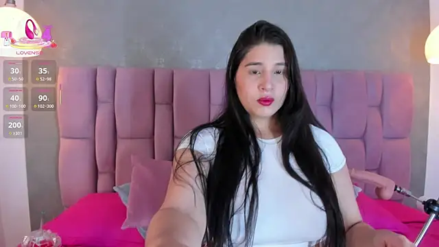 brithanyadams23 online show from March 4, 2025, 3:11 am