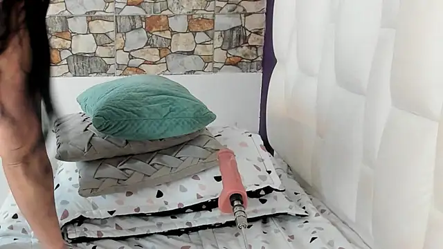 brithanyadams23 online show from September 14, 2025, 2:22 am