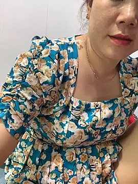 Snapshot of Baby-bigtits chatting on March 23, 2025, 2:59 am Baby-bigtits online show from March 23, 2025, 2:59 am