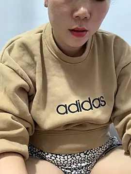 Snapshot of Baby-bigtits chatting on November 28, 2025, 12:52 pm Baby-bigtits online show from November 28, 2025, 12:52 pm