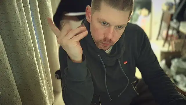 Snapshot of Rock_Pierce chatting on February 11, 2025, 4:56 pm Rock Pierce online show from February 11, 2025, 4:56 pm