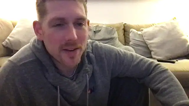 Snapshot of Rock_Pierce chatting on February 12, 2025, 10:46 am Rock Pierce online show from February 12, 2025, 10:46 am