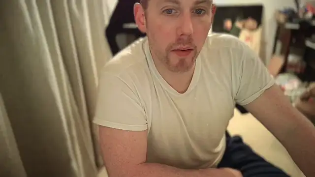 Snapshot of Rock_Pierce chatting on March 9, 2025, 11:56 pm Rock Pierce online show from March 9, 2025, 11:56 pm