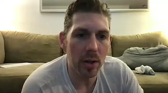 Snapshot of Rock_Pierce chatting on March 12, 2025, 1:36 am Rock Pierce online show from March 12, 2025, 1:36 am