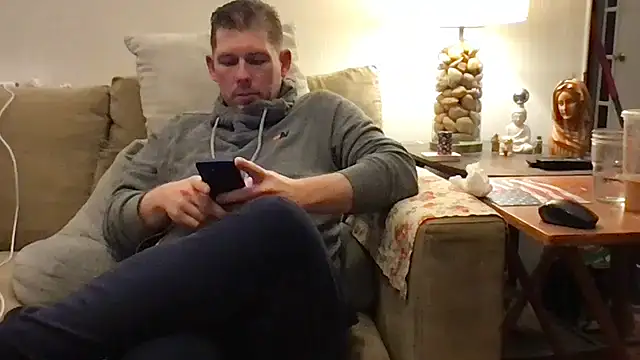 Snapshot of Rock_Pierce chatting on October 22, 2025, 11:37 pm Rock Pierce online show from October 22, 2025, 11:37 pm