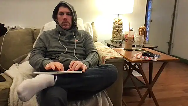 Snapshot of Rock_Pierce chatting on November 26, 2025, 2:40 pm Rock Pierce online show from November 26, 2025, 2:40 pm