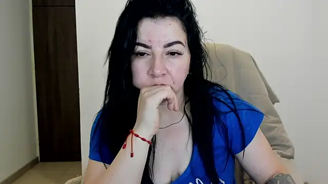 Snapshot of Im_coco chatting on March 14, 2025, 2:53 am Im coco online show from March 14, 2025, 2:53 am