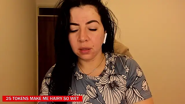 Snapshot of Im_coco chatting on March 23, 2025, 7:31 am Im coco online show from March 23, 2025, 7:31 am