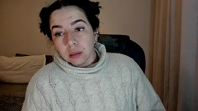 Snapshot of Im_coco chatting on November 17, 2025, 3:23 am Im coco online show from November 17, 2025, 3:23 am