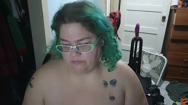 EmberCum online show from November 25, 2025, 8:47 am