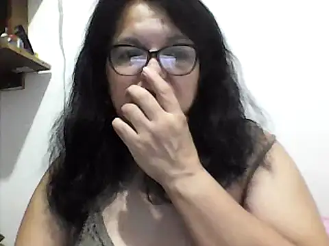 Snapshot of kassandra02 chatting on February 17, 2025, 2:15 pm kassandra02 online show from February 17, 2025, 2:15 pm