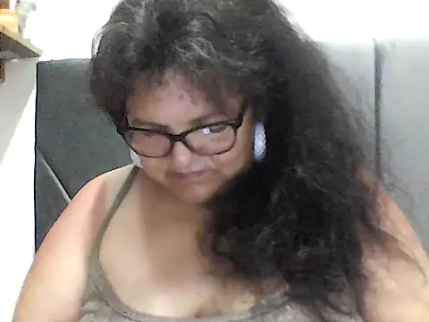 Snapshot of kassandra02 chatting on September 16, 2025, 1:34 pm kassandra02 online show from September 16, 2025, 1:34 pm