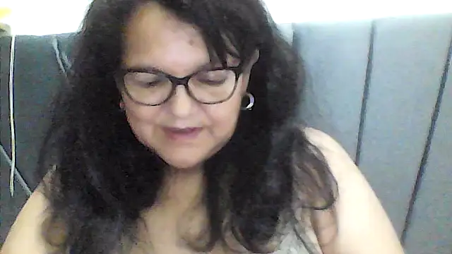 Snapshot of kassandra02 chatting on October 23, 2025, 3:39 am kassandra02 online show from October 23, 2025, 3:39 am