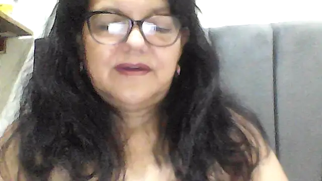 Snapshot of kassandra02 chatting on October 28, 2025, 3:25 pm kassandra02 online show from October 28, 2025, 3:25 pm
