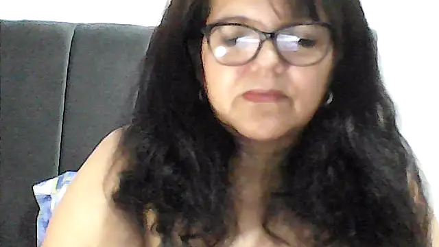 Snapshot of kassandra02 chatting on November 16, 2025, 3:34 am kassandra02 online show from November 16, 2025, 3:34 am