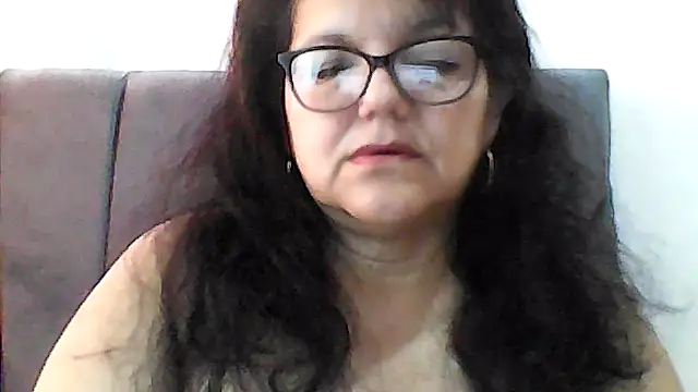 Snapshot of kassandra02 chatting on November 27, 2025, 12:51 pm kassandra02 online show from November 27, 2025, 12:51 pm
