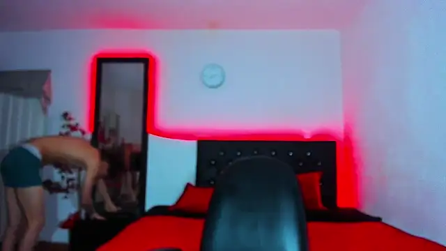 Snapshot of DavidfullOFlove chatting on January 18, 2025, 5:52 am DavidfullOFlove online show from January 18, 2025, 5:52 am