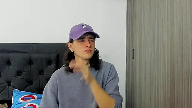 alex connorr online show from January 4, 2025, 5:26 pm