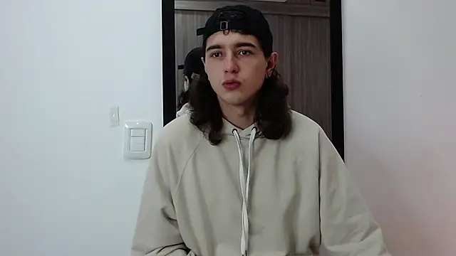 alex connorr online show from February 9, 2025, 8:34 pm